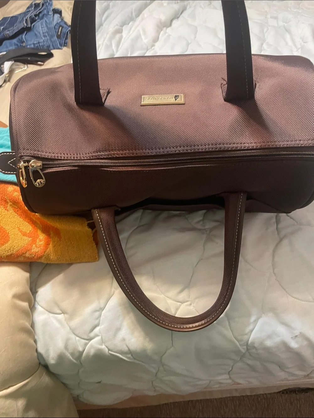 London Fog Chocolate Brown Men's Duffel Bag with Gold Hardware